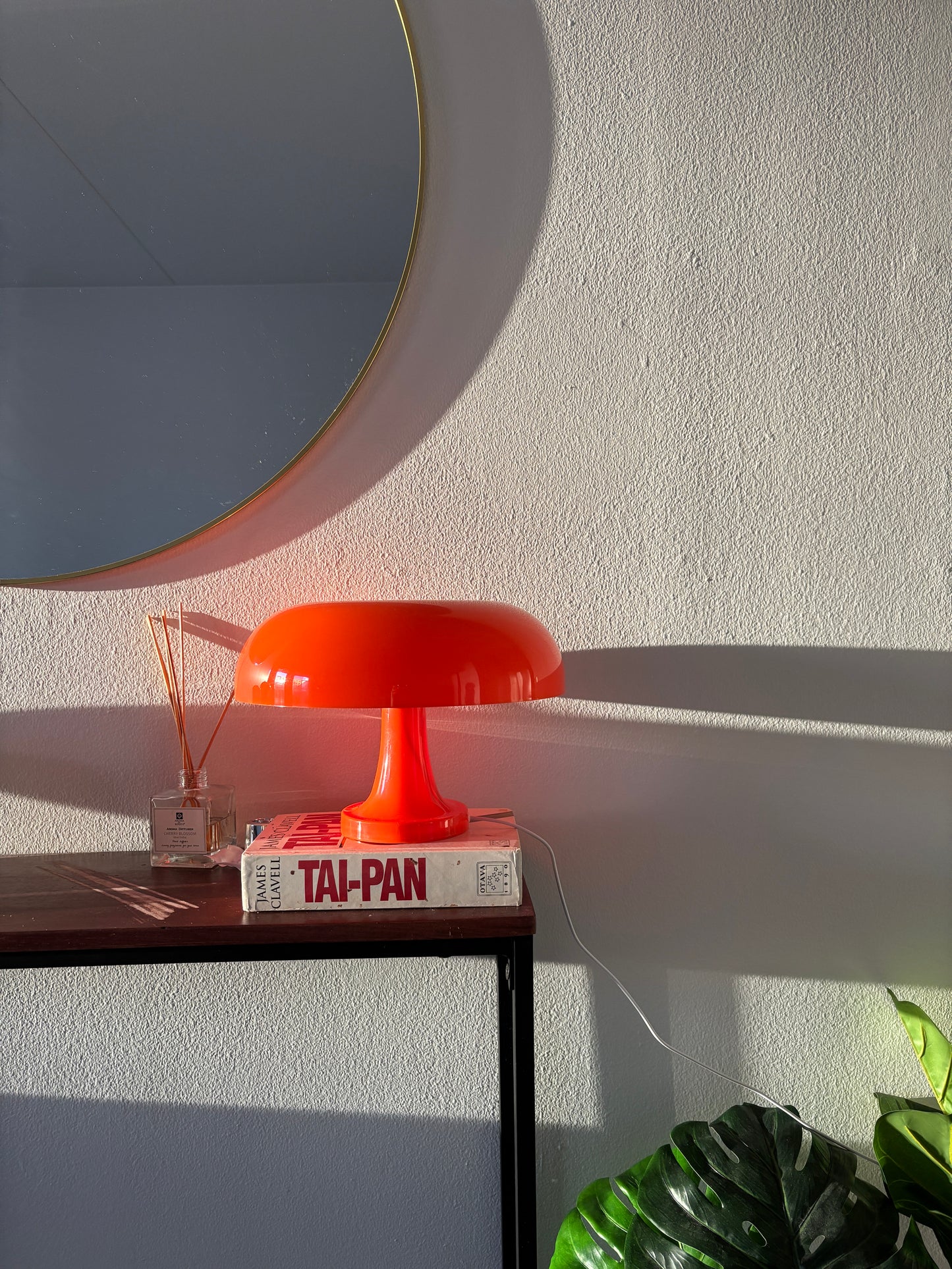 NAHA | TABLE LAMP