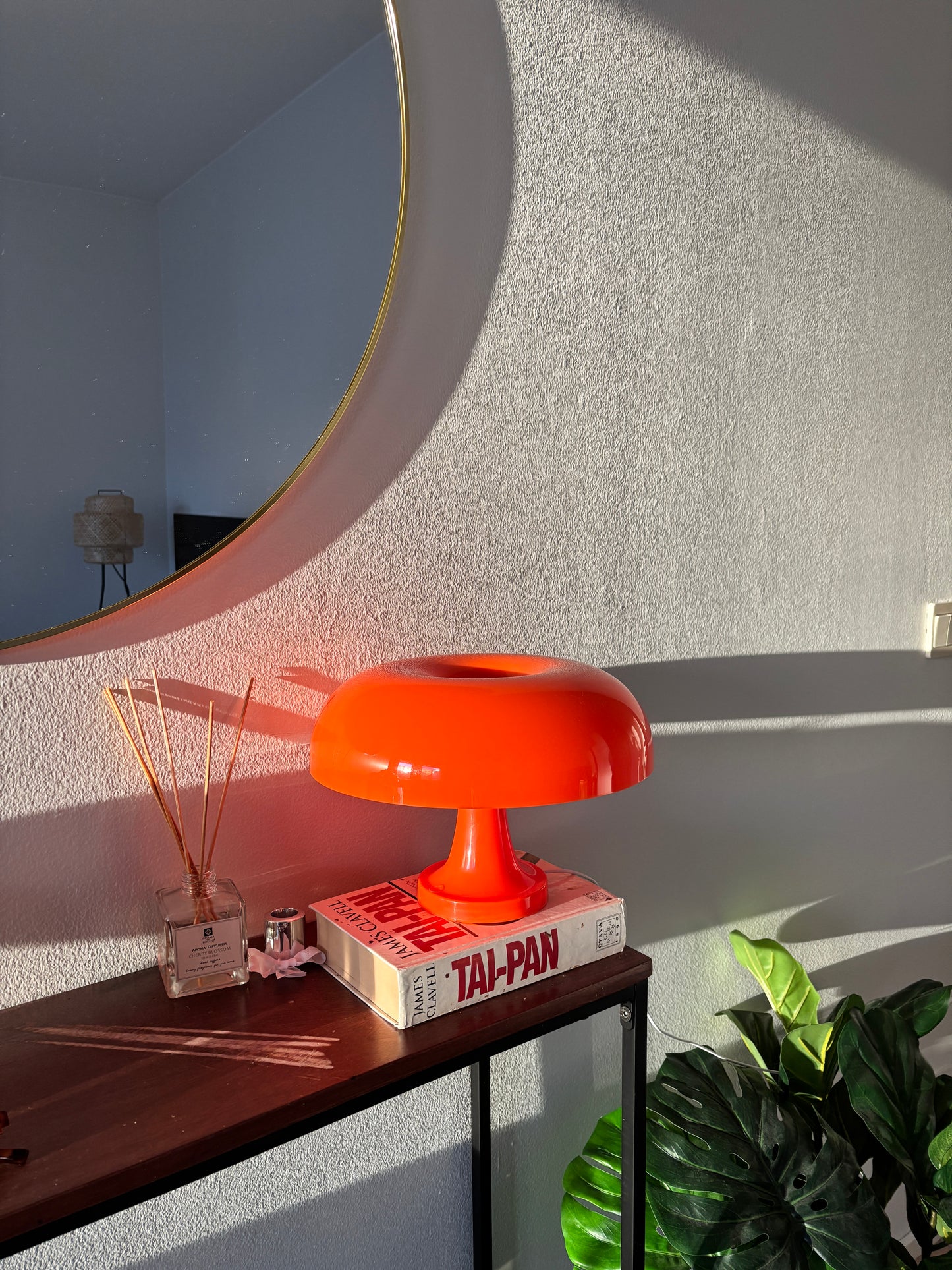 NAHA | TABLE LAMP