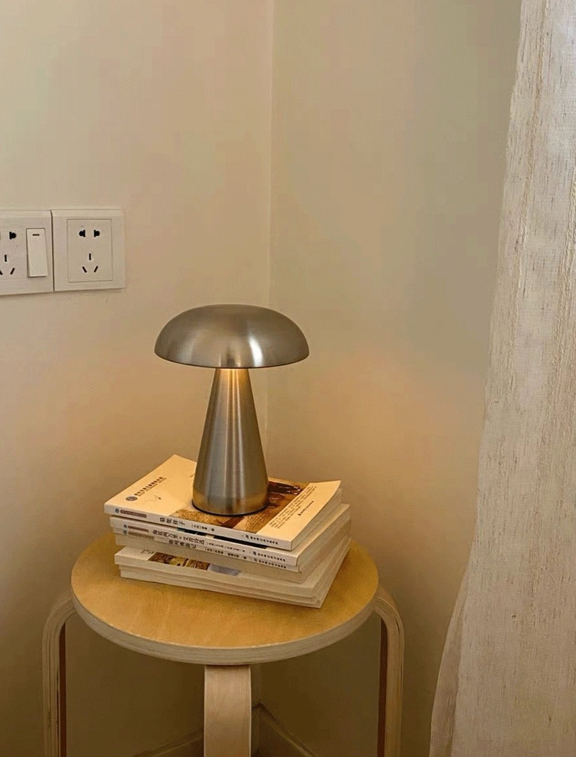 LUXA | TABLE LAMP