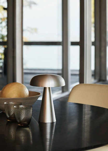 LUXA | TABLE LAMP